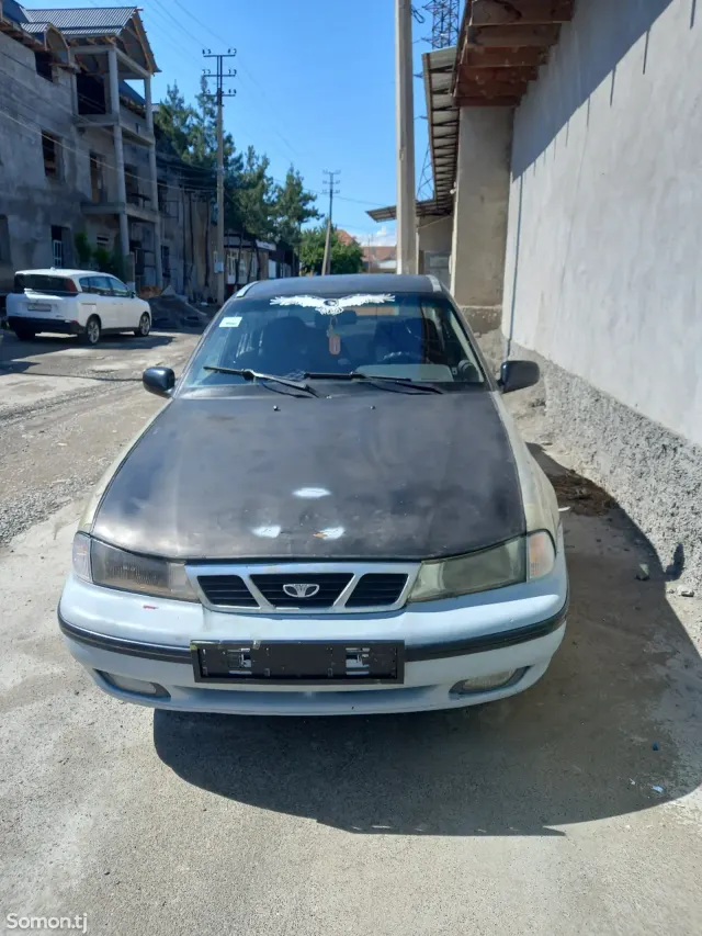 Daewoo Nexia 1995 · 1.6 MT