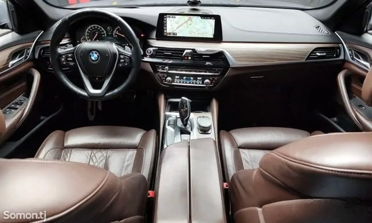BMW 5 series 2017 · 2.0 AT