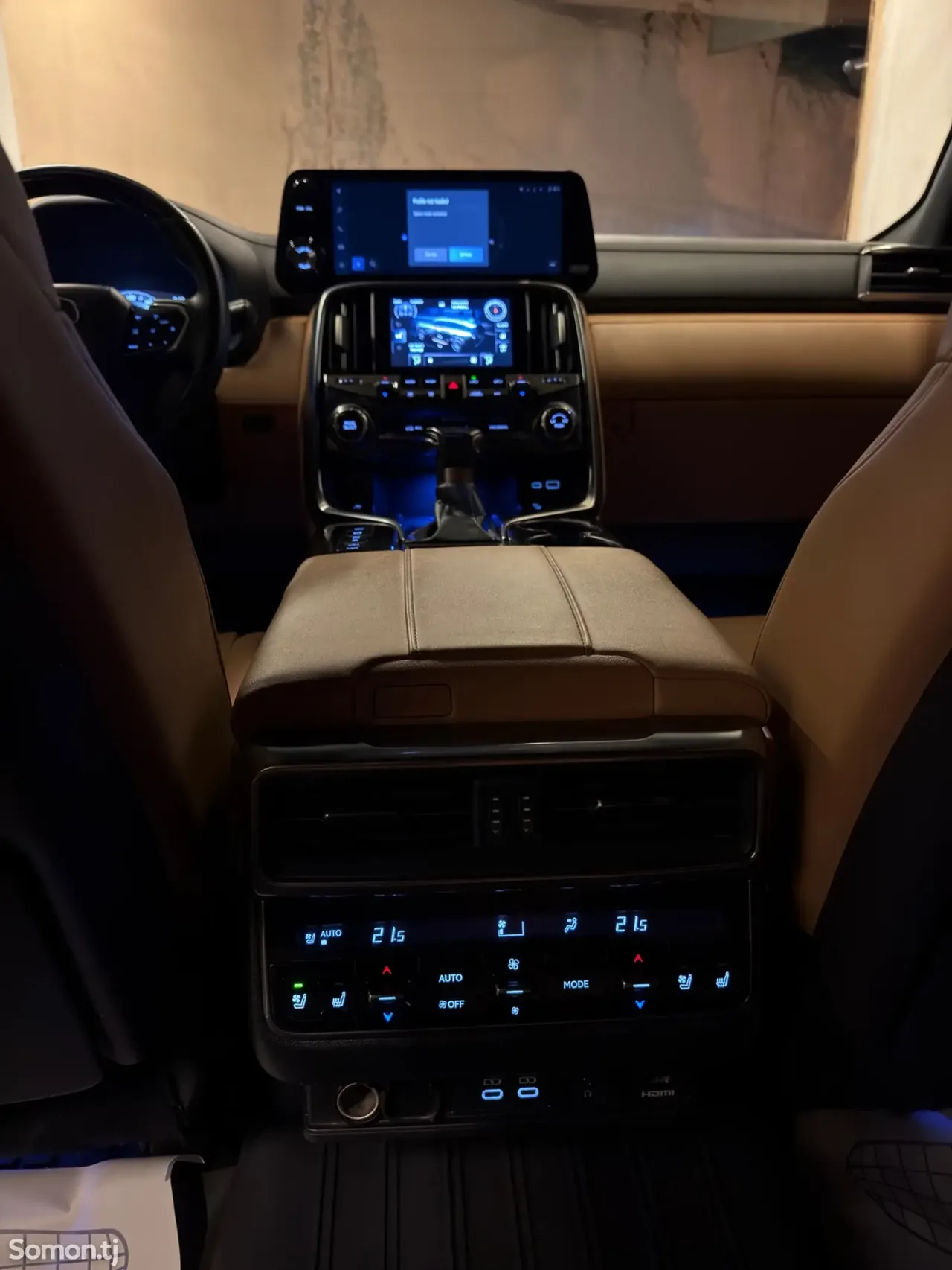 Lexus LX series 2022 · 3.5 AT