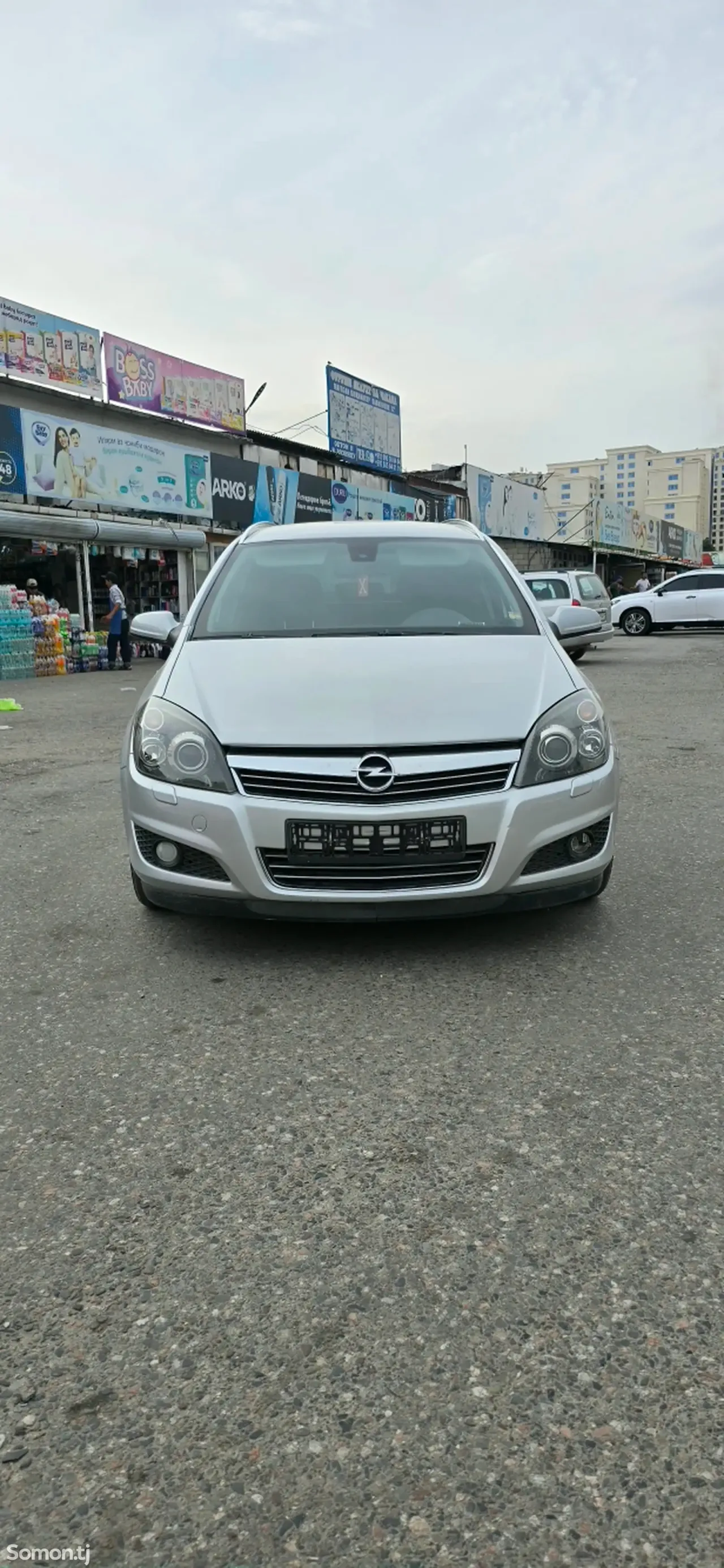 Opel Astra H 2009 · 1.8 MT