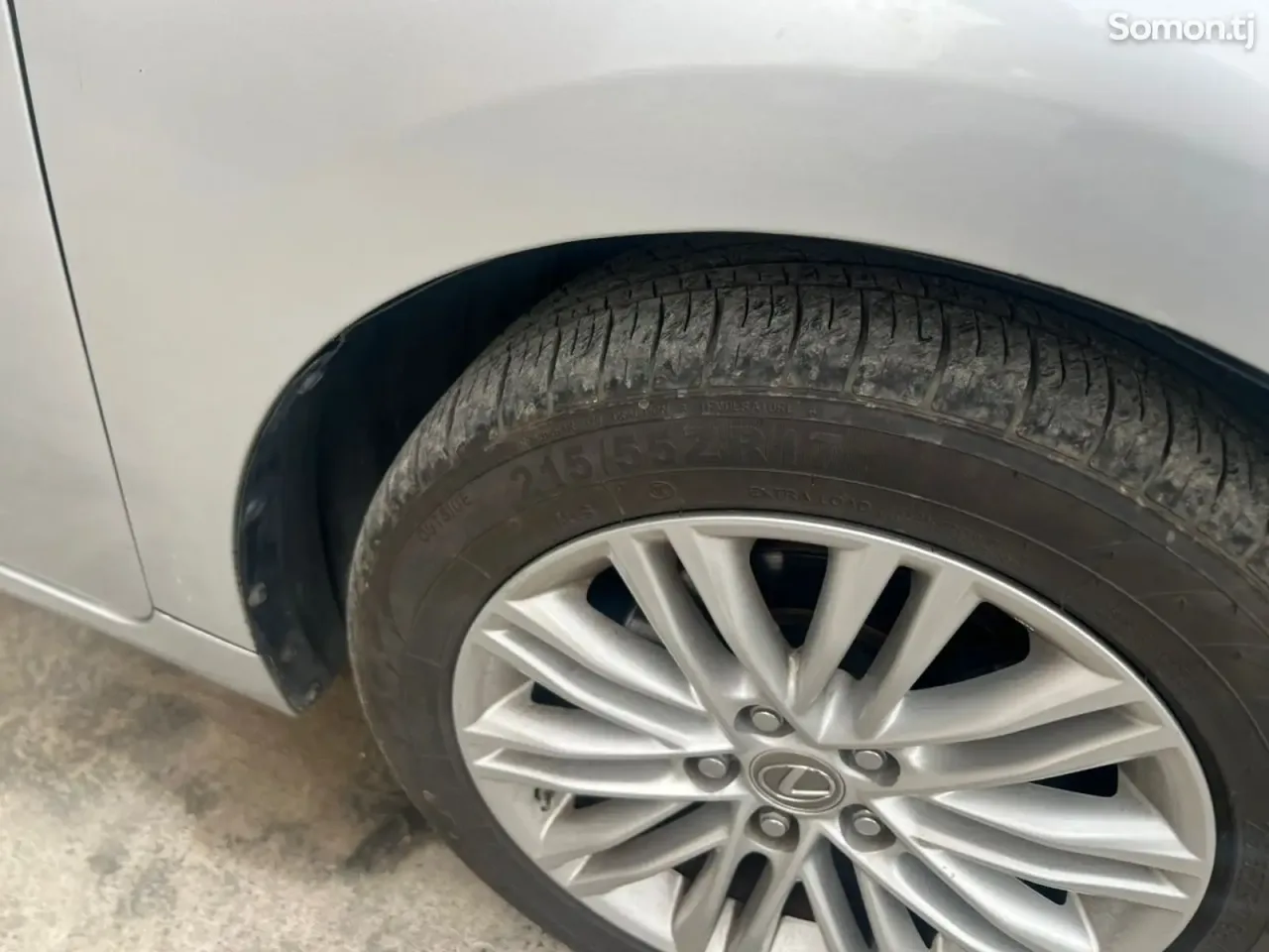 Lexus ES series 2014 · 3.5 AT