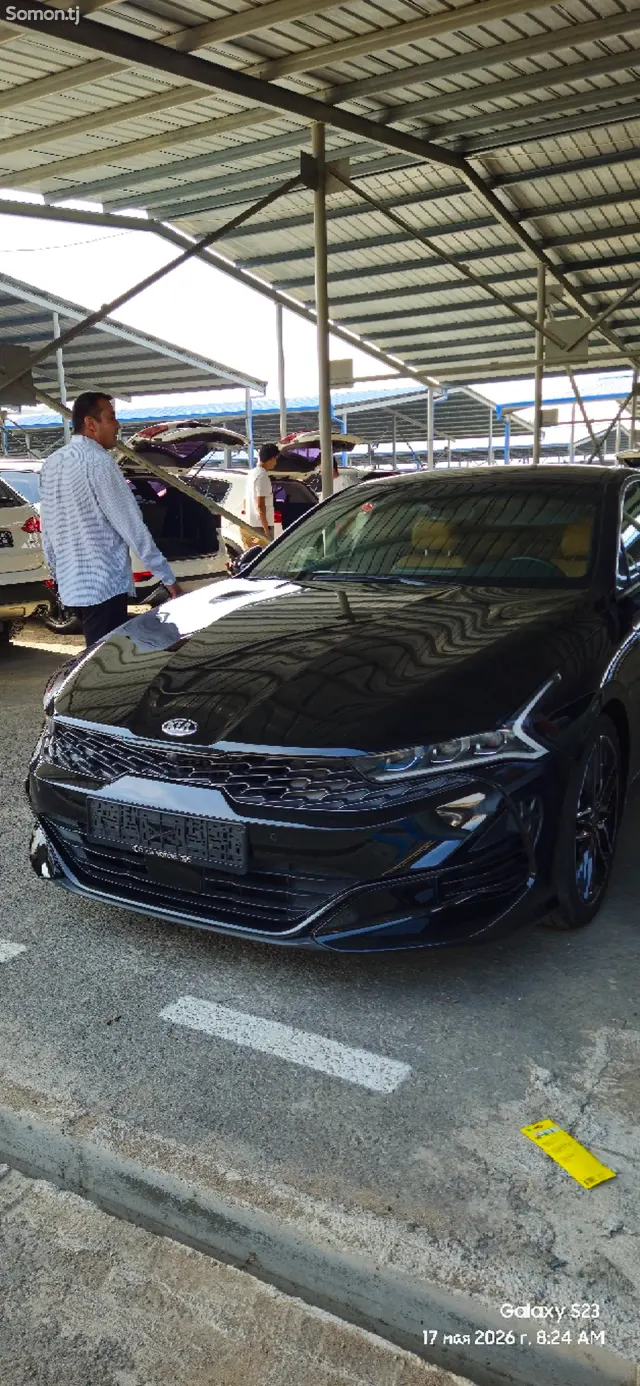 Kia K5 2021 · 1.6 AT