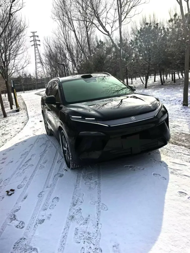 BYD Tang 2025 · 1.5 AT