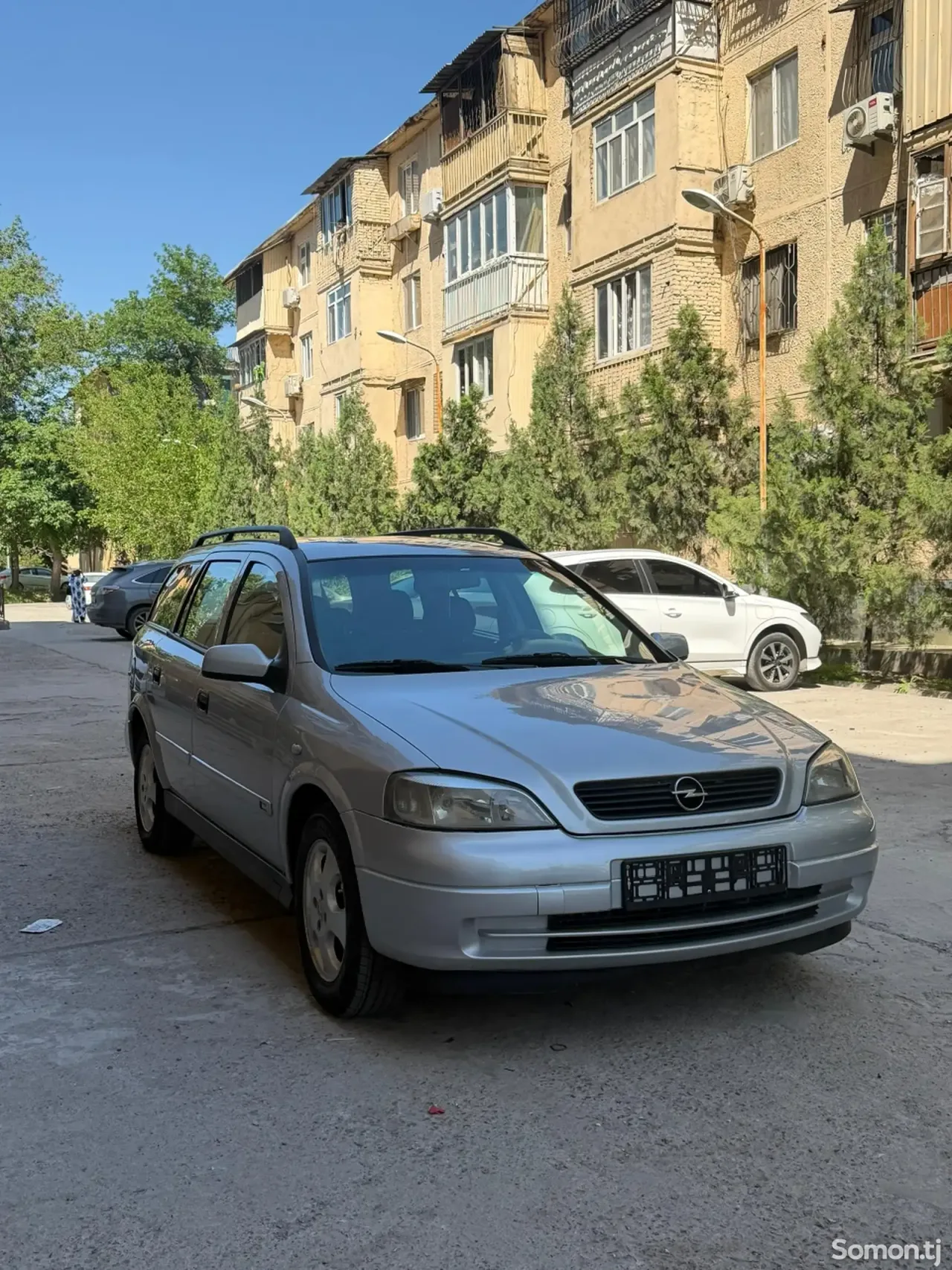 Opel Astra G 1999 · 1.6 MT