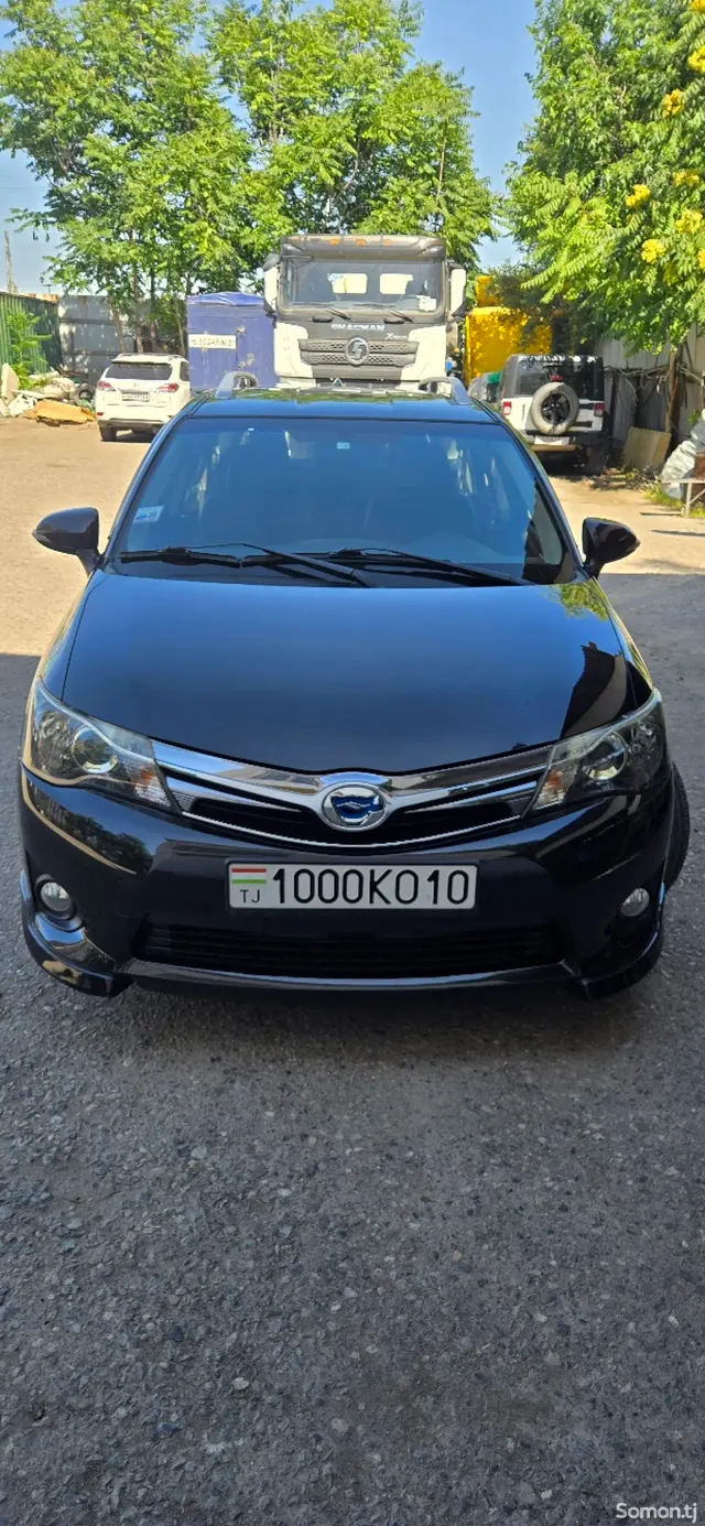 Toyota Fielder 2014 · 1.5 CVT