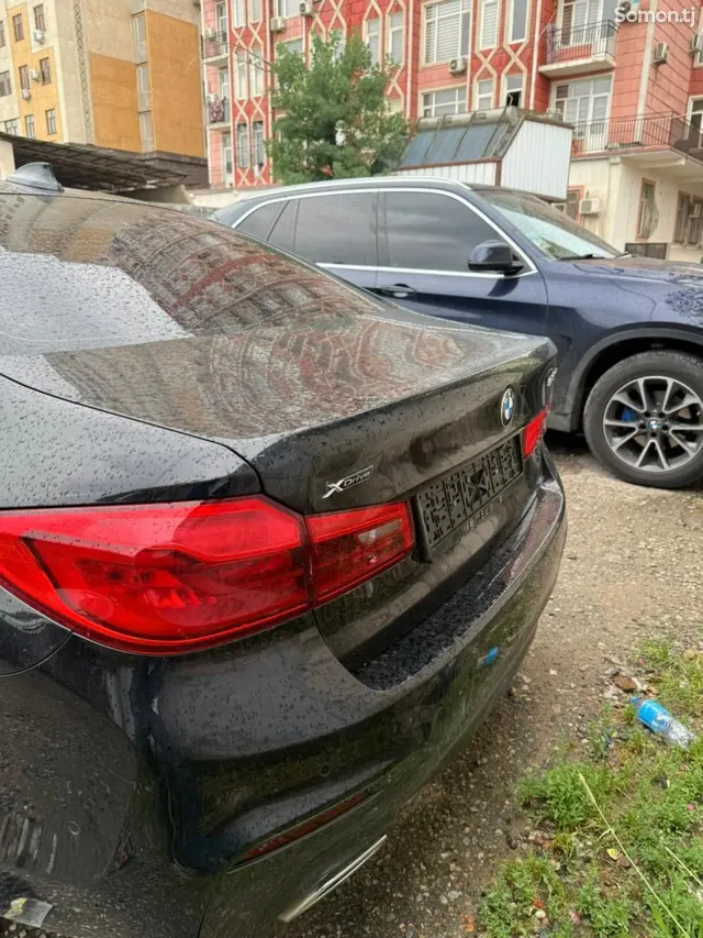 BMW 5 series 2017 · 2.0 AT