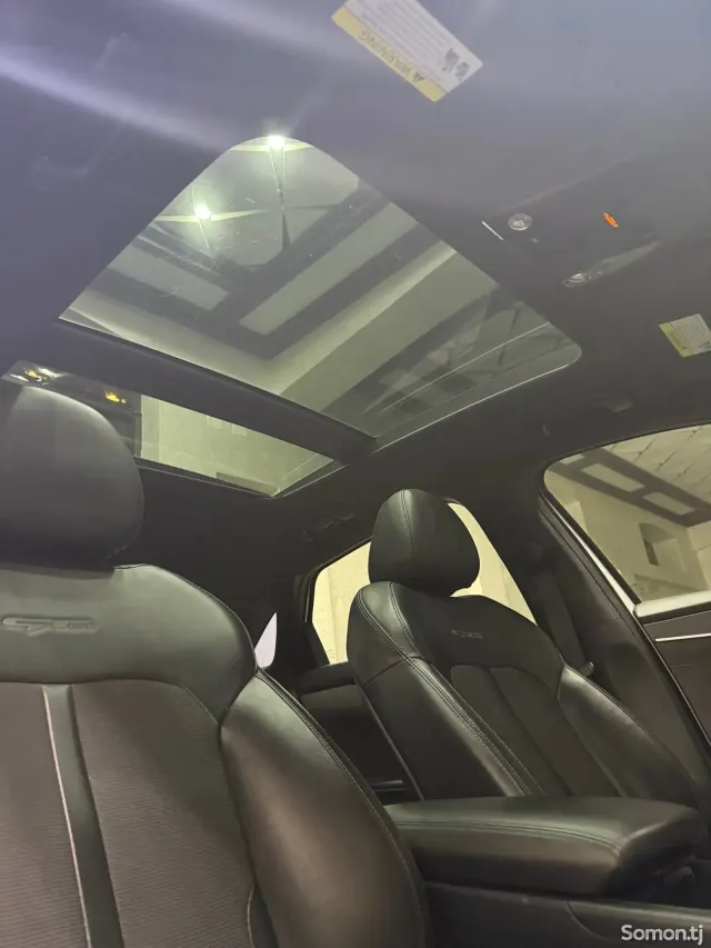 Kia K5 2021 · 1.6 AT