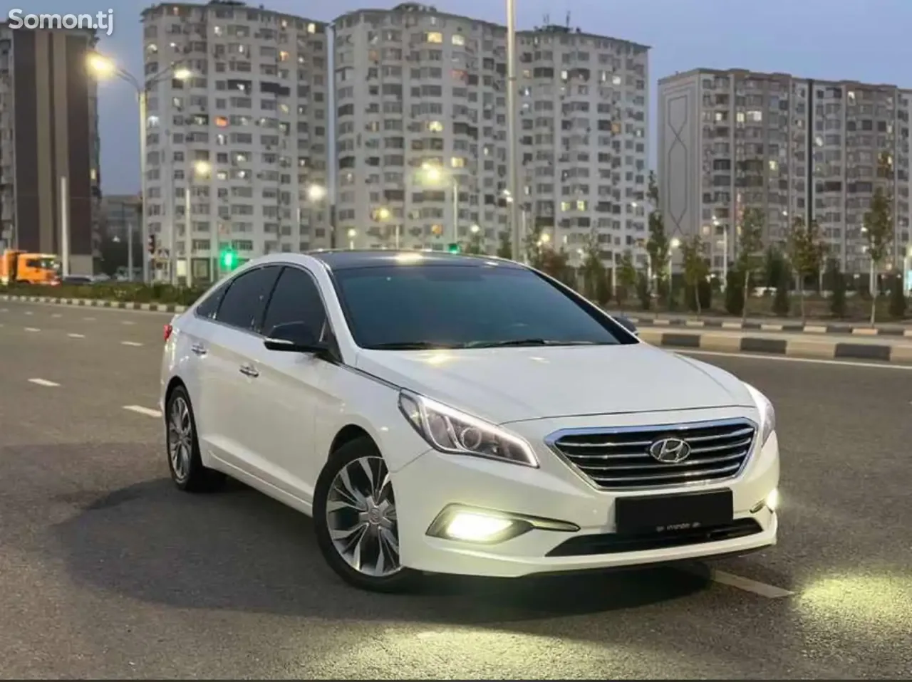 Hyundai Sonata 2015 · 2.0 AT