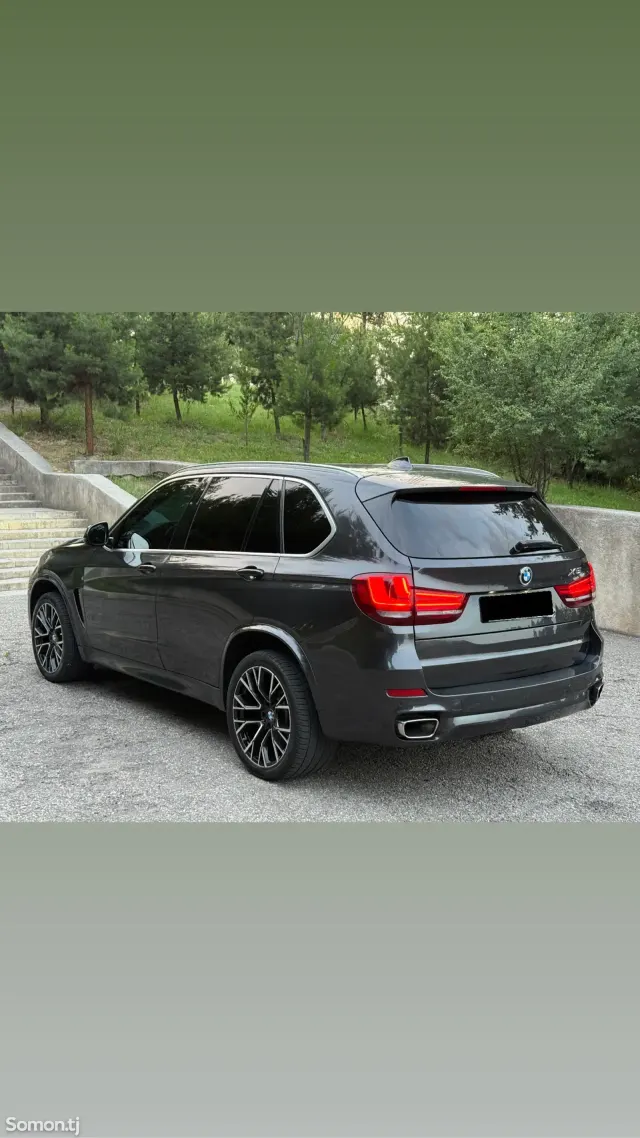 BMW X5 2015 · 3.5 AT