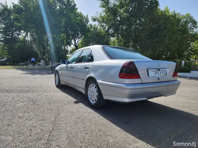 Mercedes-Benz C class 1999 · 2.0 AT