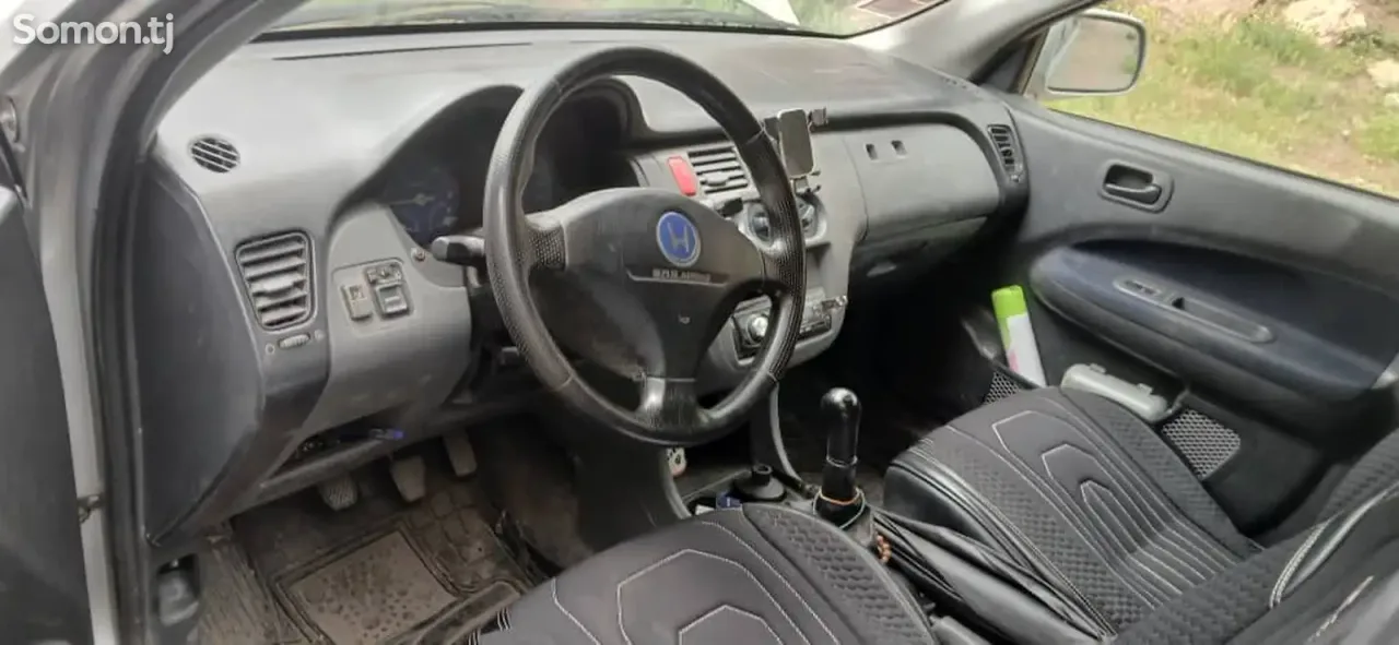 Honda HR-V 2001 · 0.6 MT