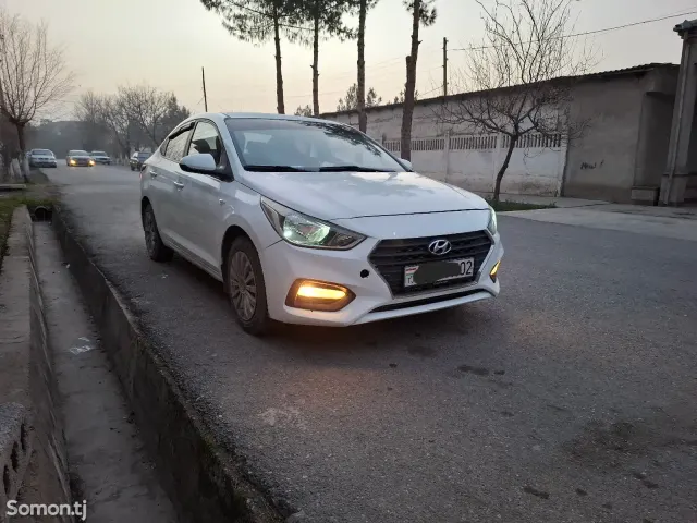 Hyundai Solaris 2019 · 1.6 AT
