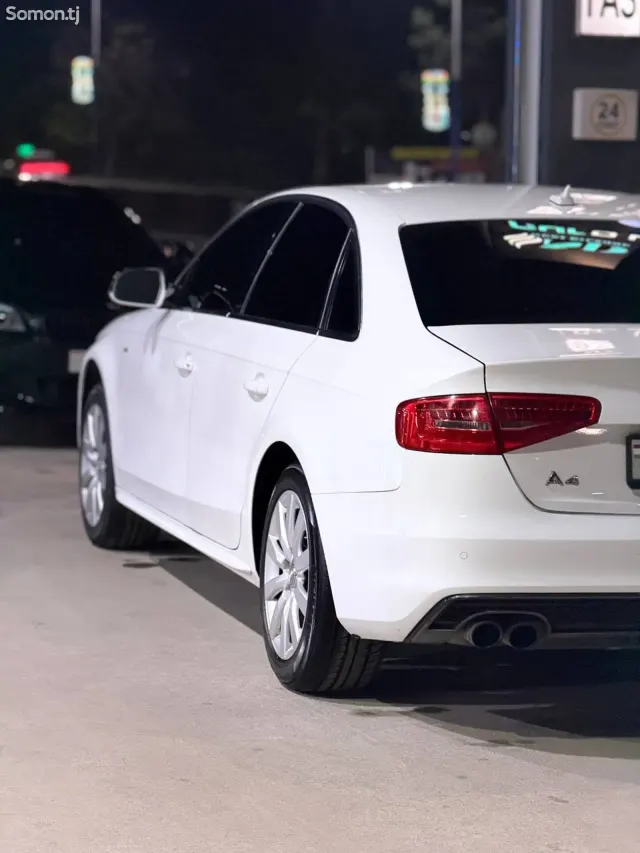 Audi A4 2015 · CVT