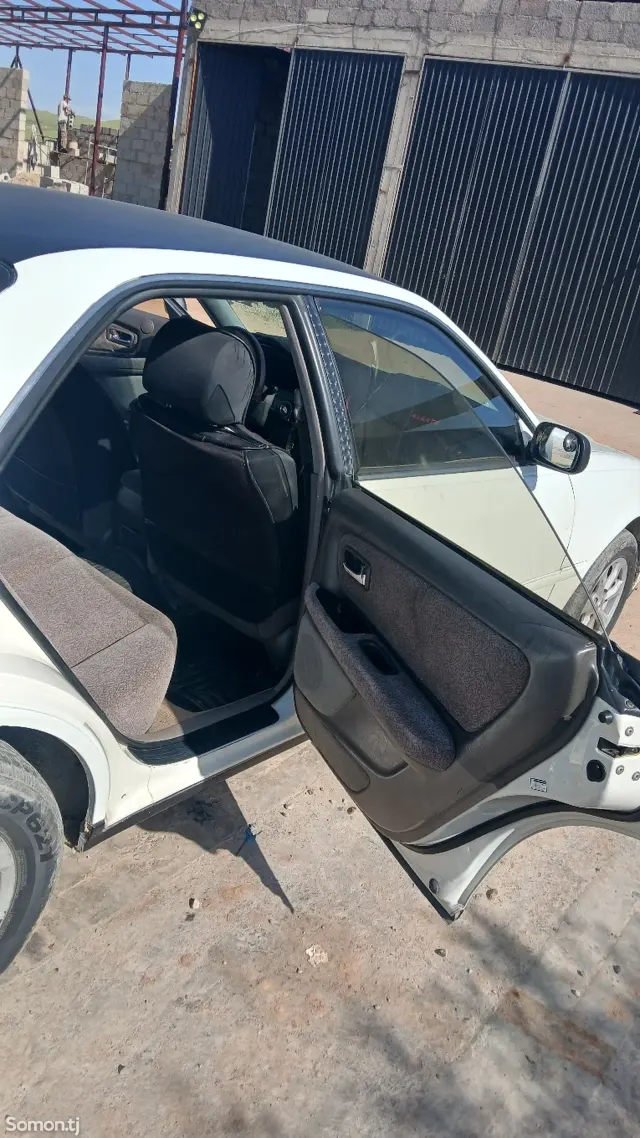 Toyota Mark II 1996 · 2.0 AT