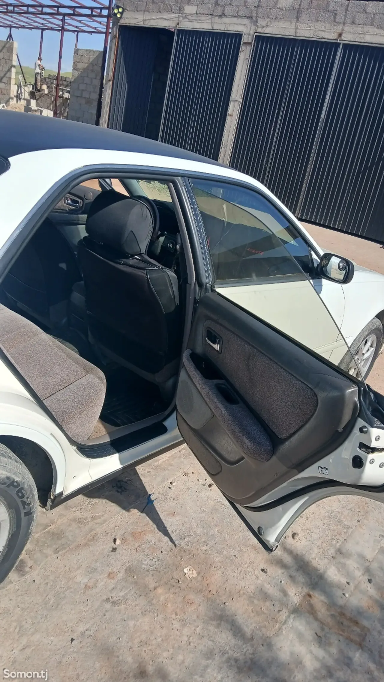 Toyota Mark II 1996 · 2.0 AT