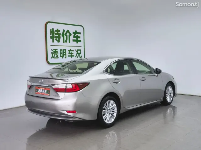 Lexus ES series 2016 · 2.0 AT