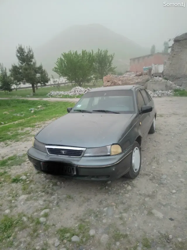 Daewoo Nexia 2001 · 1.6 MT
