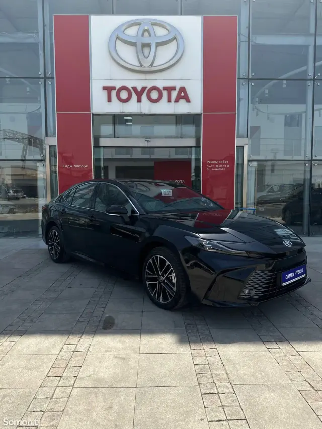 Toyota Camry 2025 · 2.5 AT