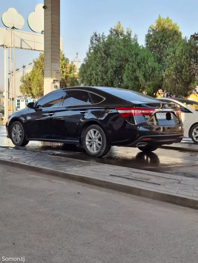 Toyota Avalon 2013 · 3.5 AT