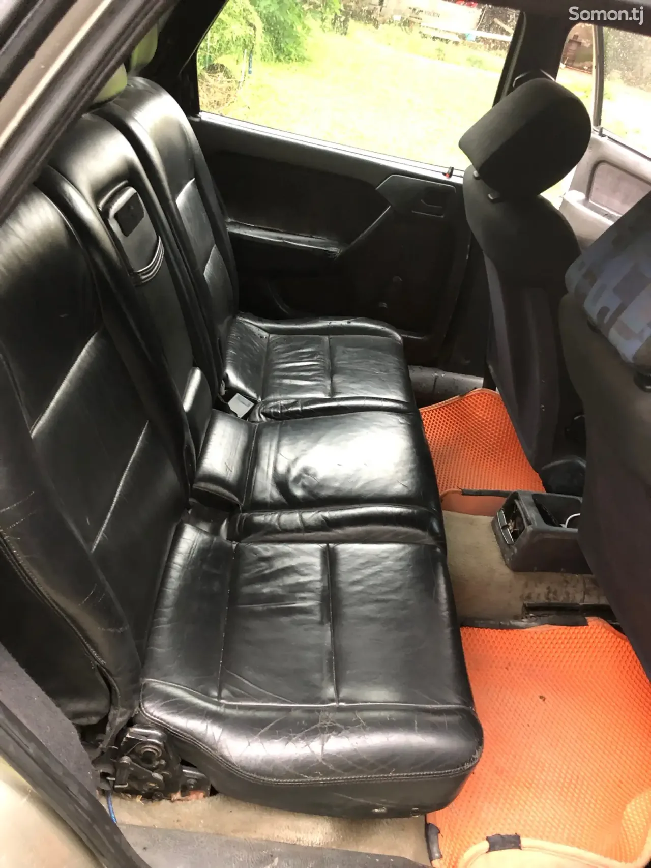 Opel Vectra A 1991 · 1.8 MT