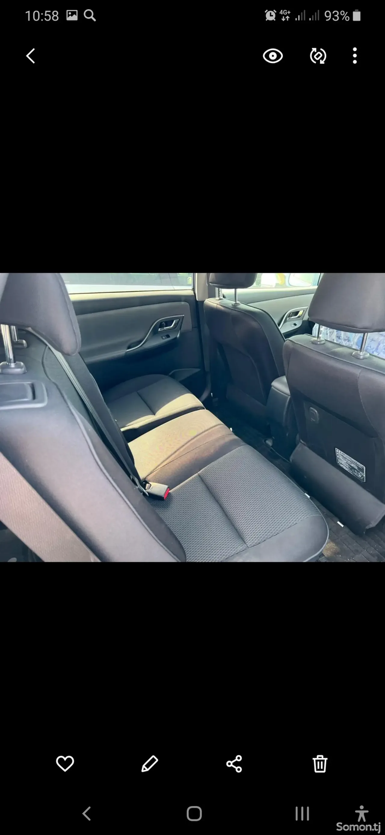 Toyota Mark X ZiO 2010 · 2.4 AT