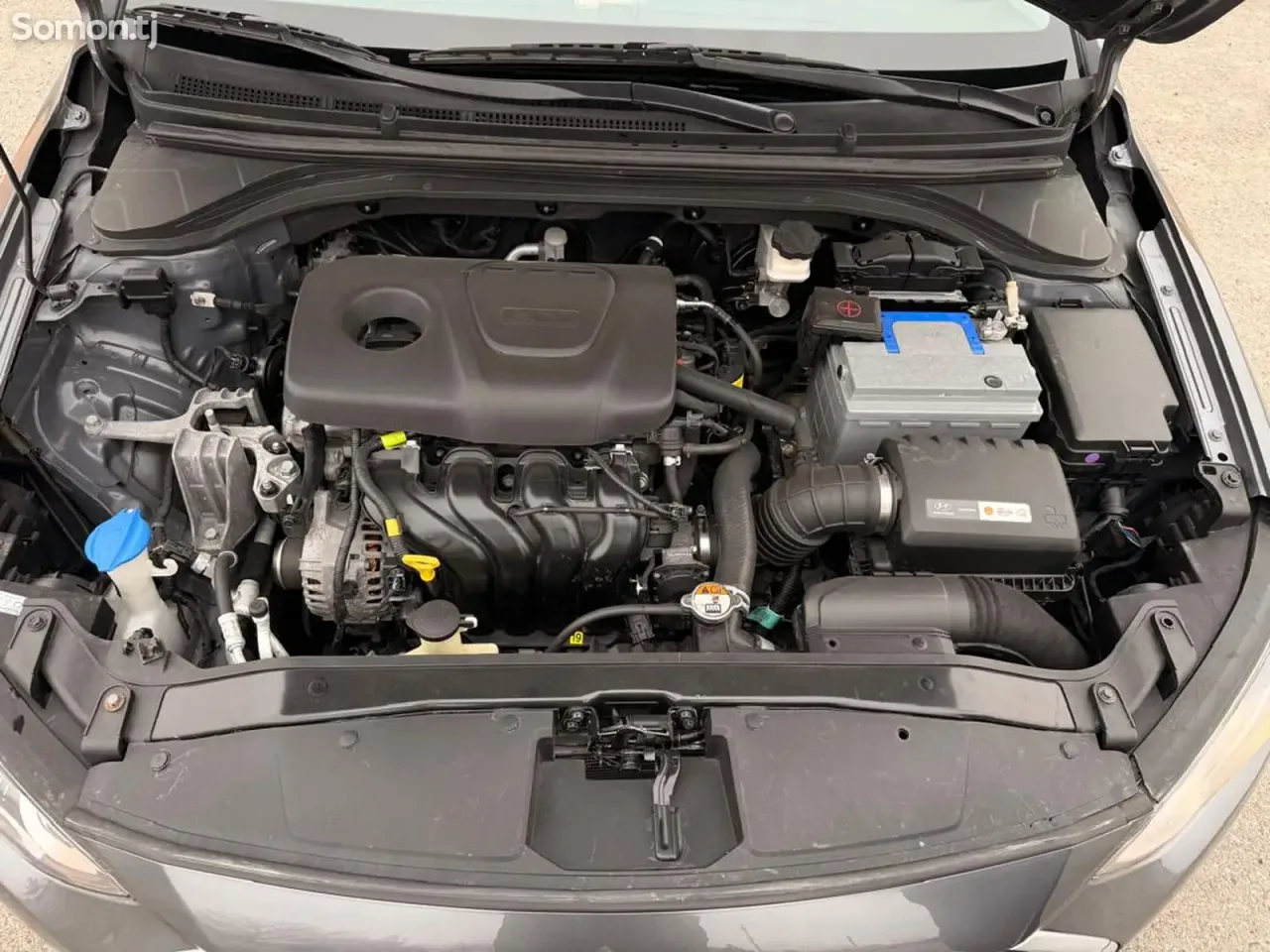Hyundai Avante 2017 · 1.5 AT