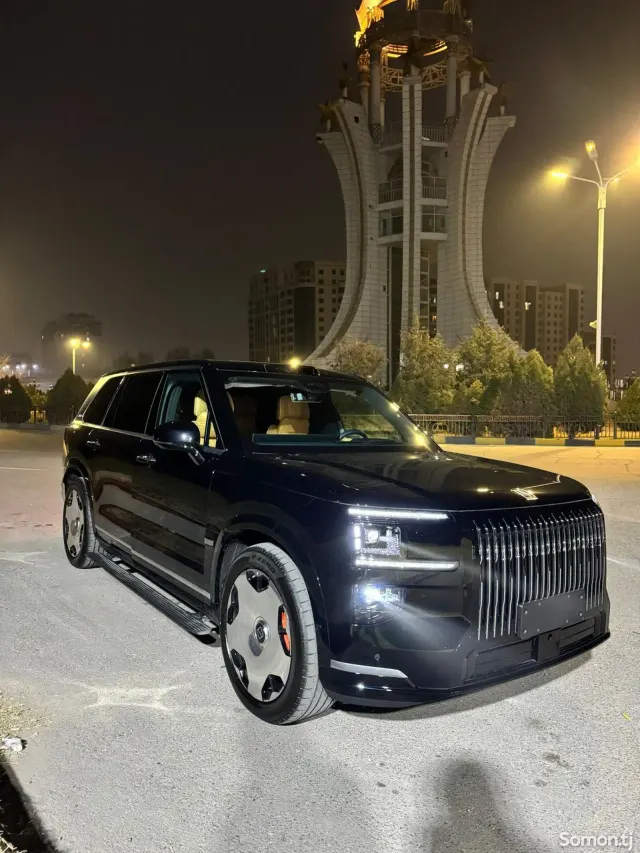 Li Auto (Lixiang) L9 2025 · 2.0 AT