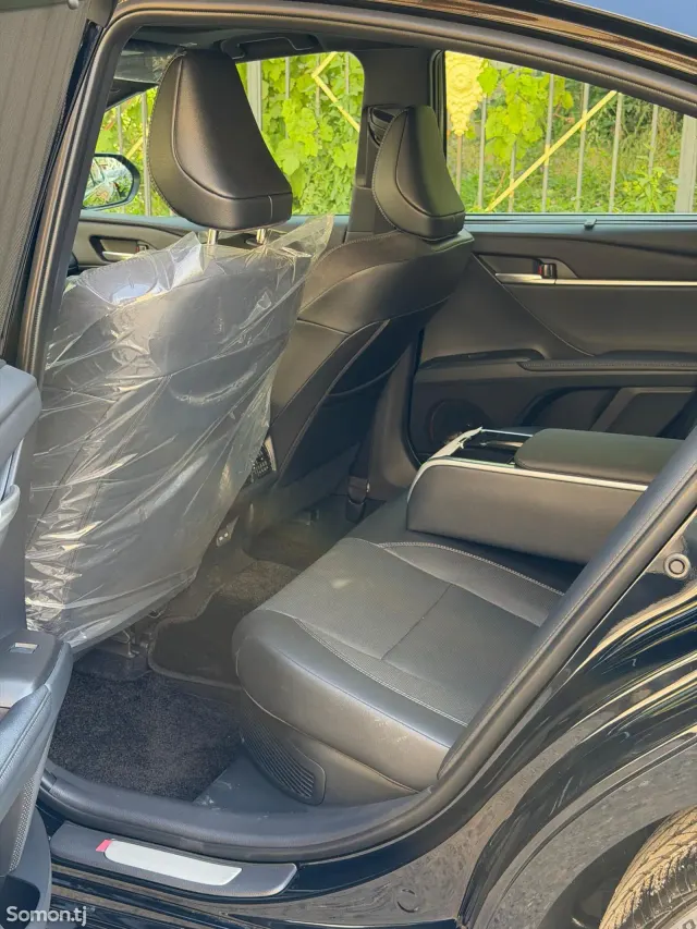 Toyota Camry 2026 · 2.5 AT