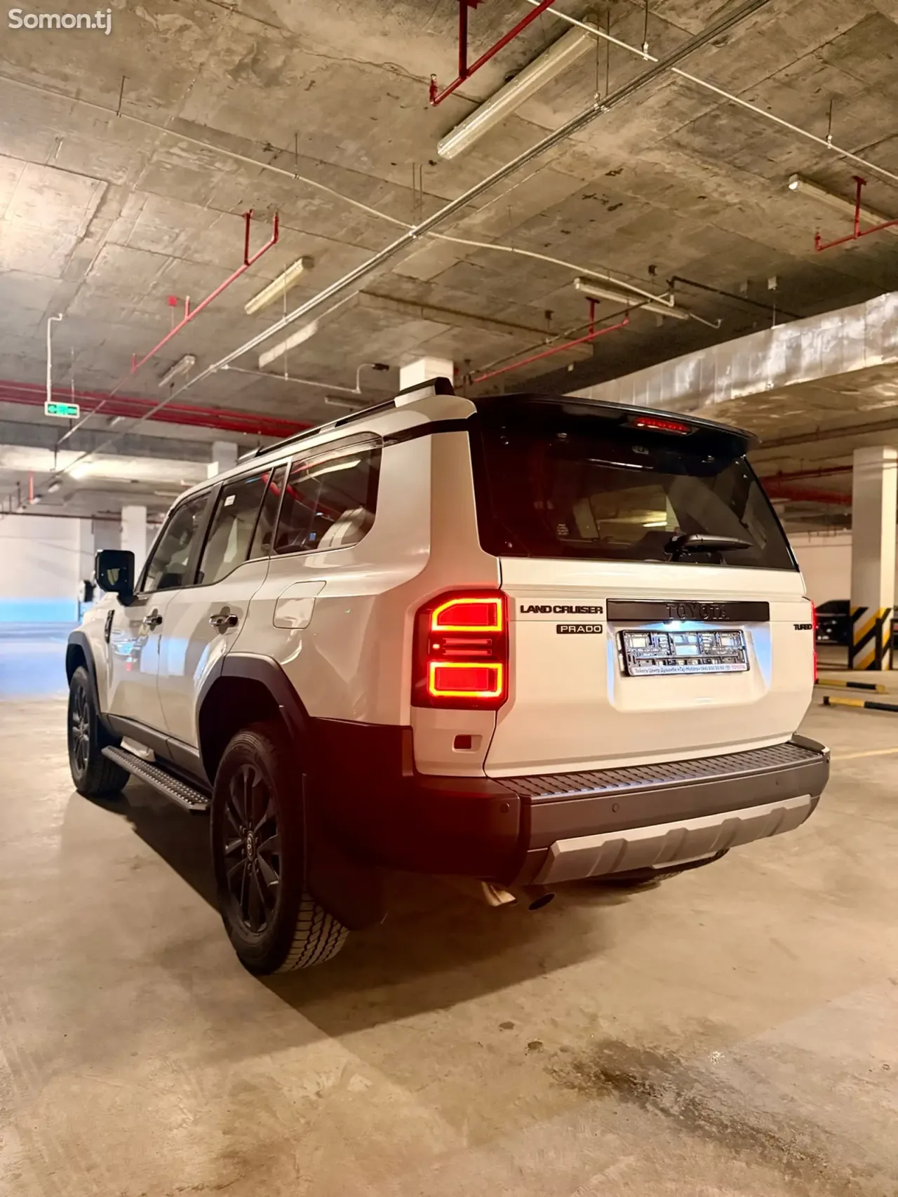 Toyota Land Cruiser Prado 2026 · 2.4 AT