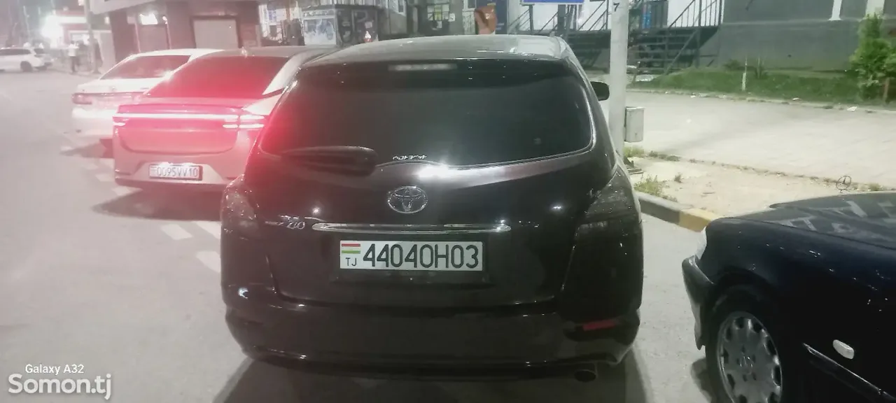 Toyota Mark X ZiO 2007 · 2.4 AT