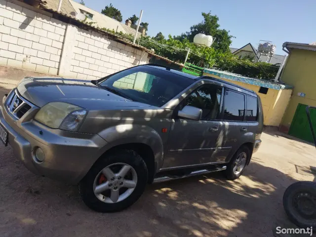 Nissan X-Trail 2004 · 2.5 AT