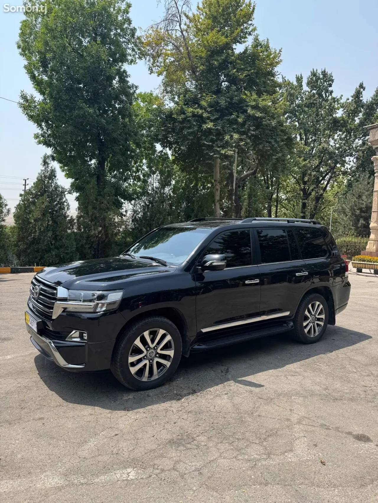 Toyota Land Cruiser 2018 · 4.5 AT
