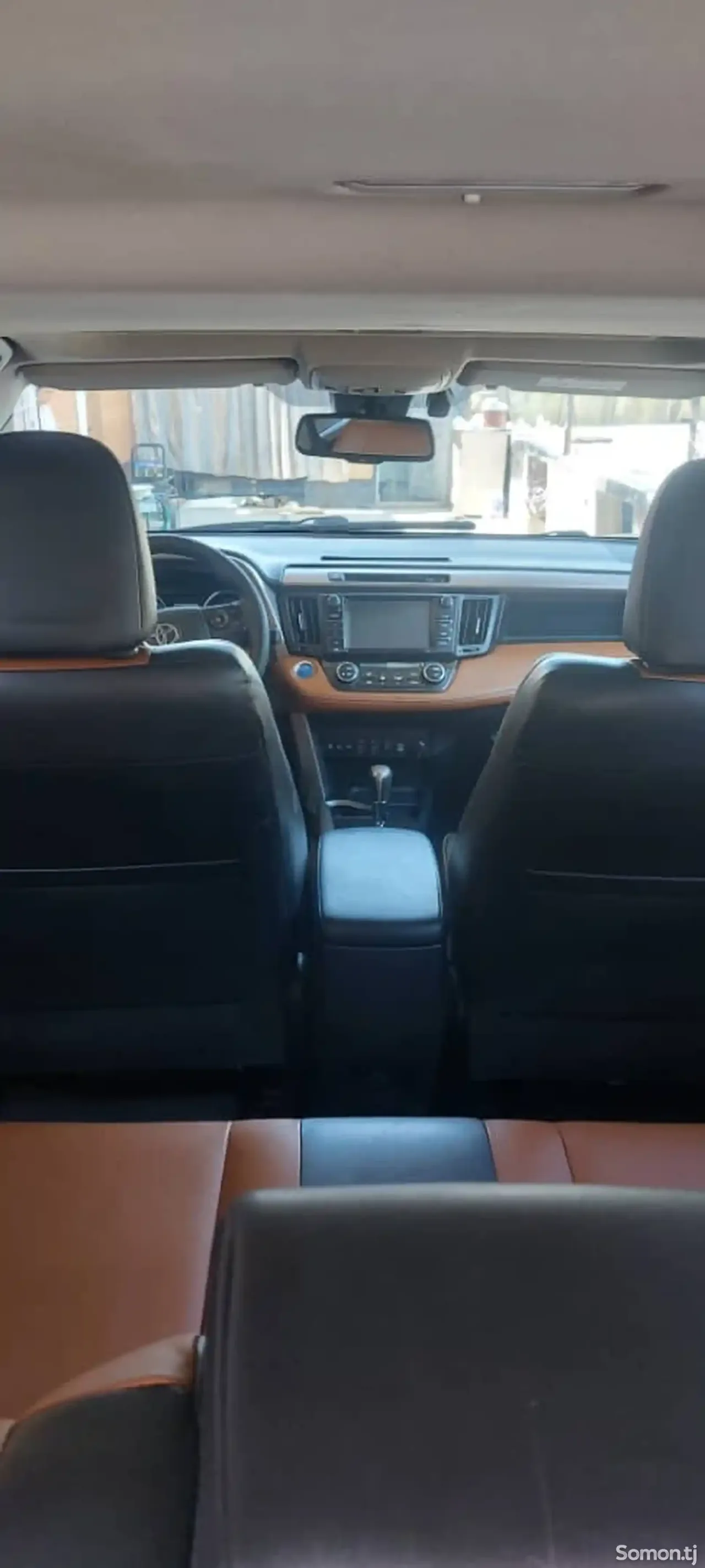 Toyota RAV 4 2017 · 2.5 AT
