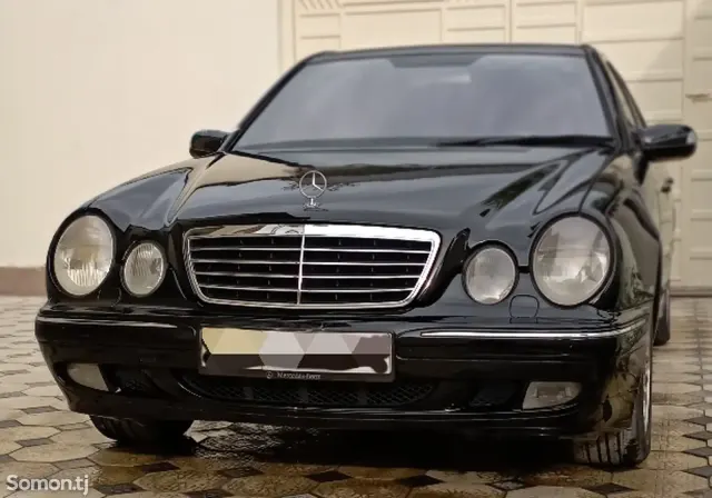 Mercedes-Benz E class 2002 · 2.8 AT