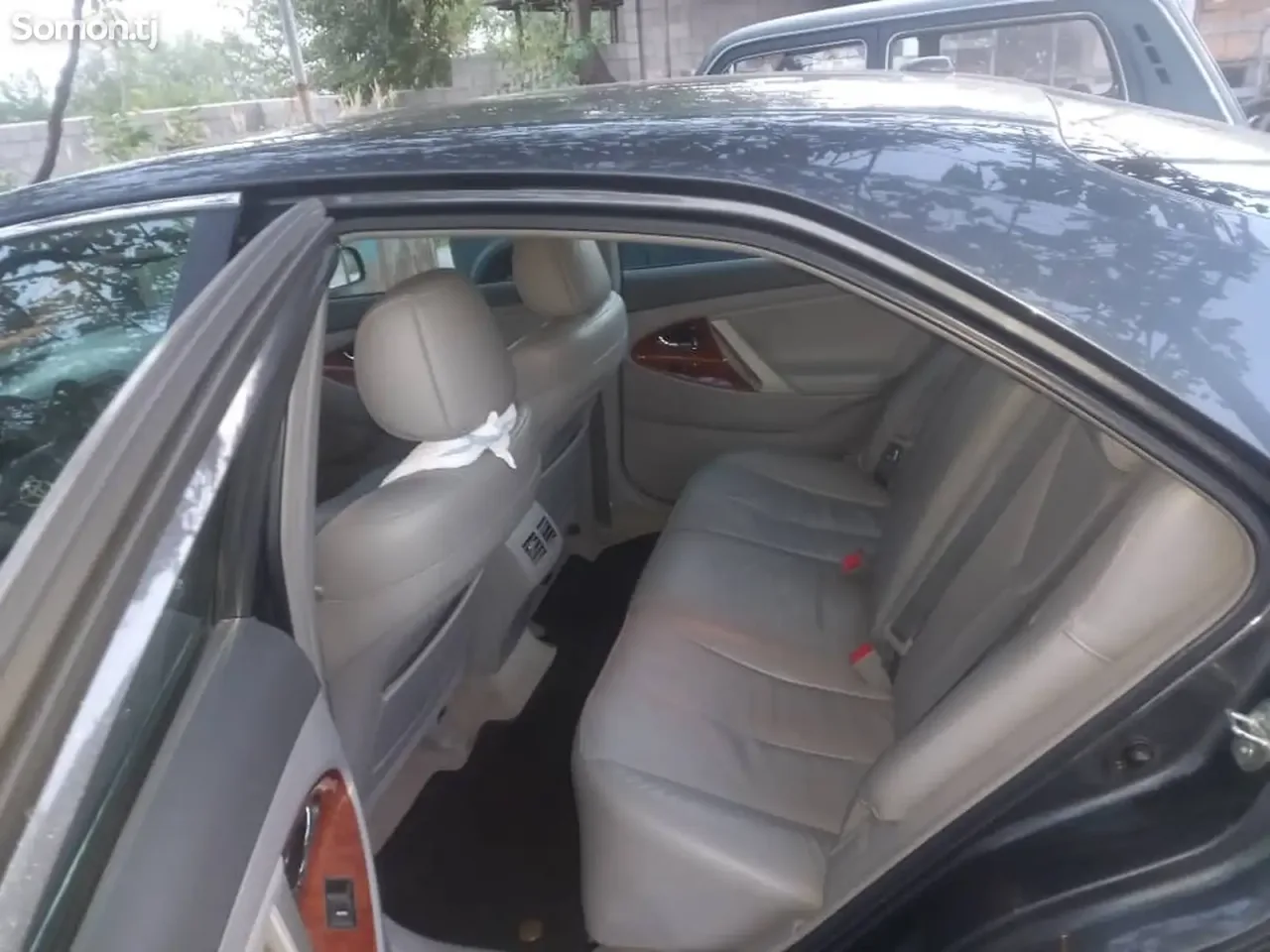 Toyota Camry 2011 · 2.5 AT