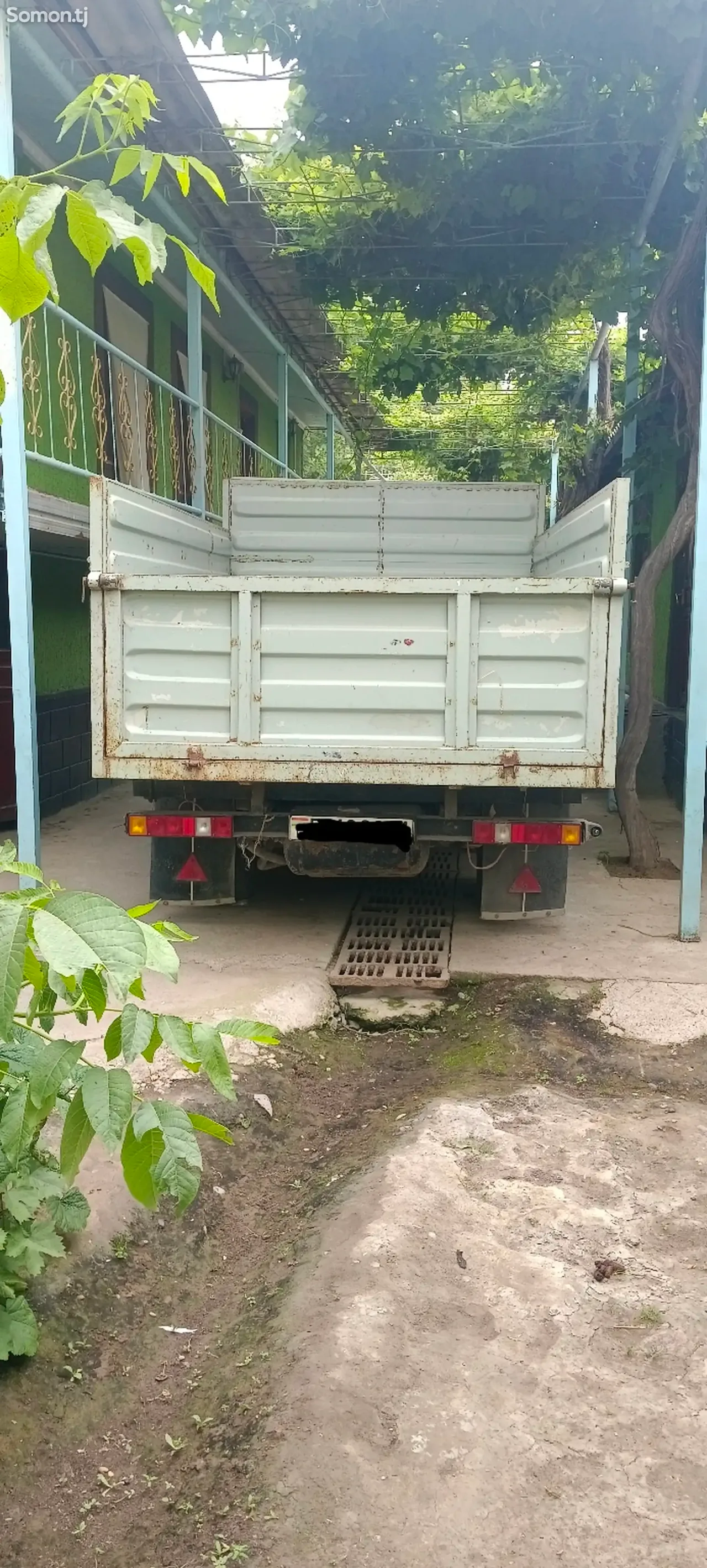 ГАЗ 21 2011 · 2.5 MT