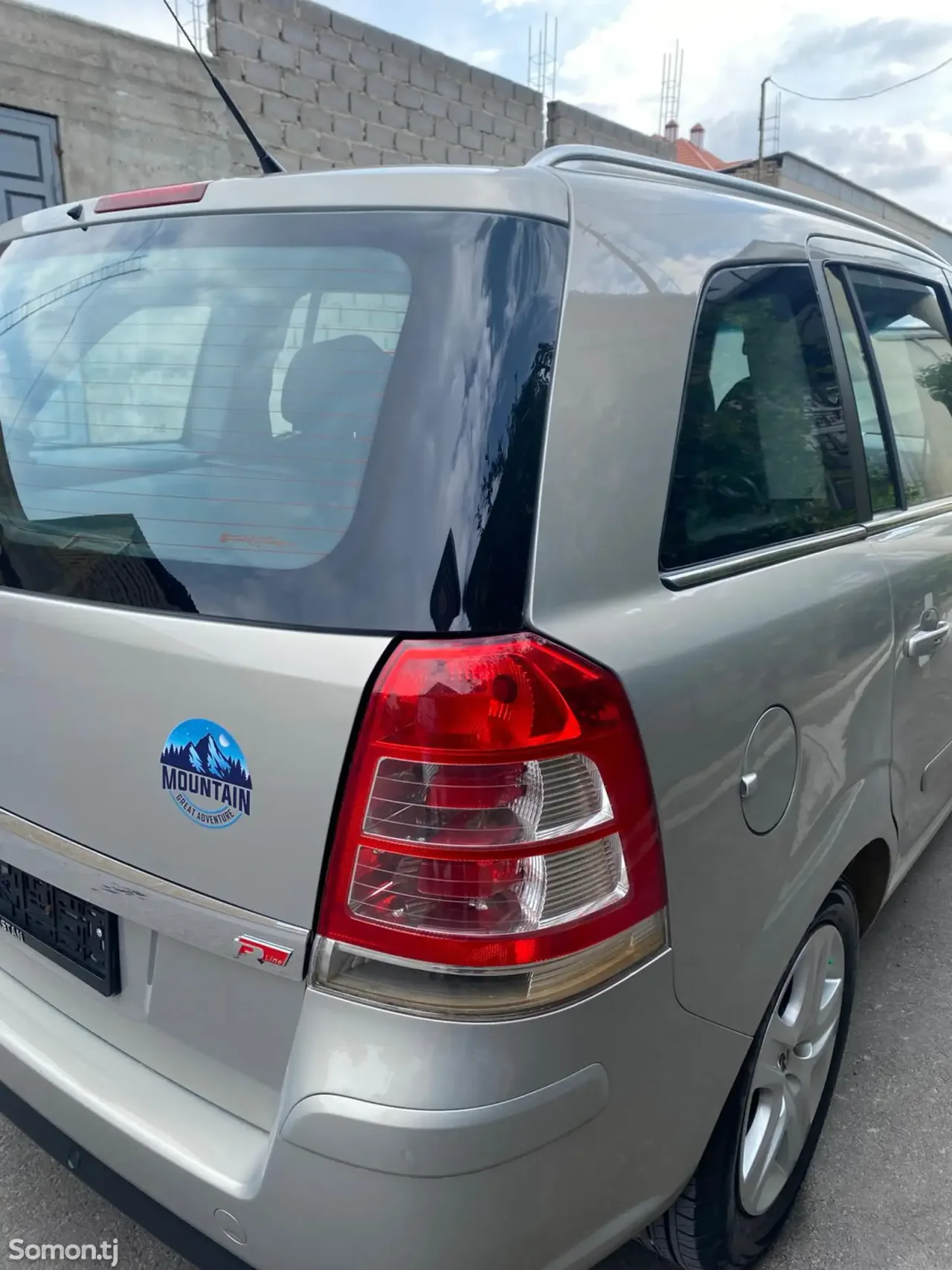 Opel Zafira 2014 · 1.8 MT