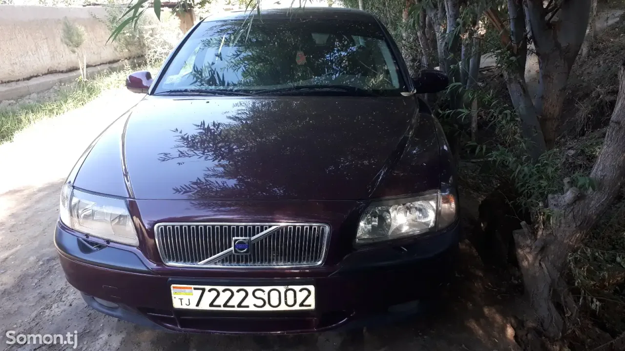 Volvo S80 1999 · 1.8 MT