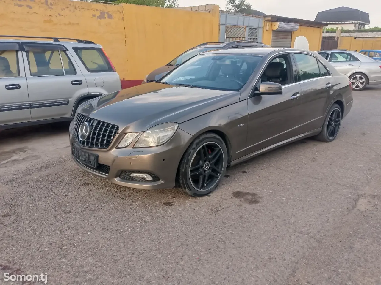 Mercedes-Benz E class 2012 · 2.0 AT