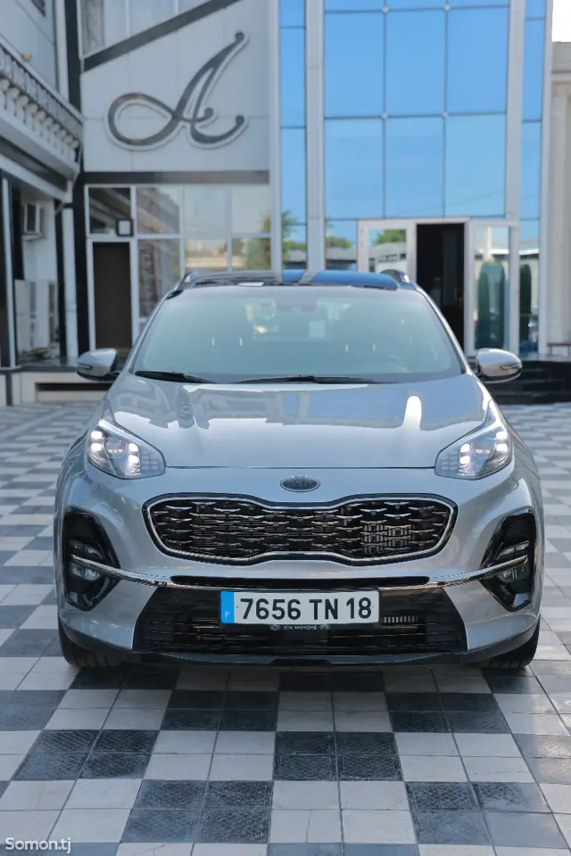 Kia Sportage 2019 · 2.0 AT