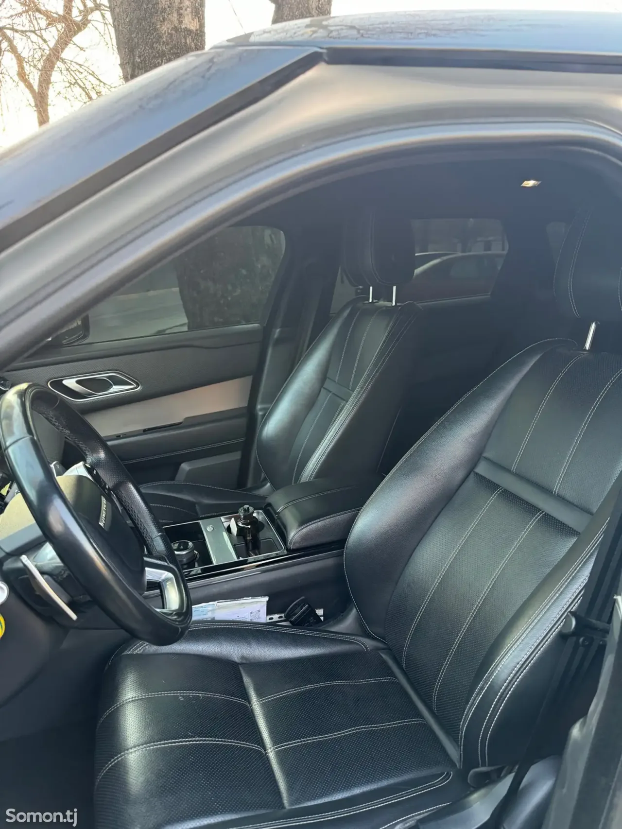 Land Rover Range Rover Velar 2021 · 3.0 AT