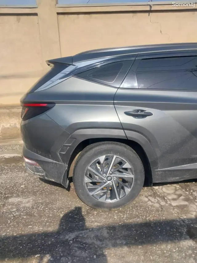 Hyundai Tucson 2022 · 1.6 AT