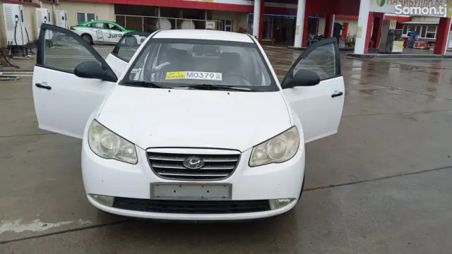 Hyundai Avante 2008 · 1.6 MT