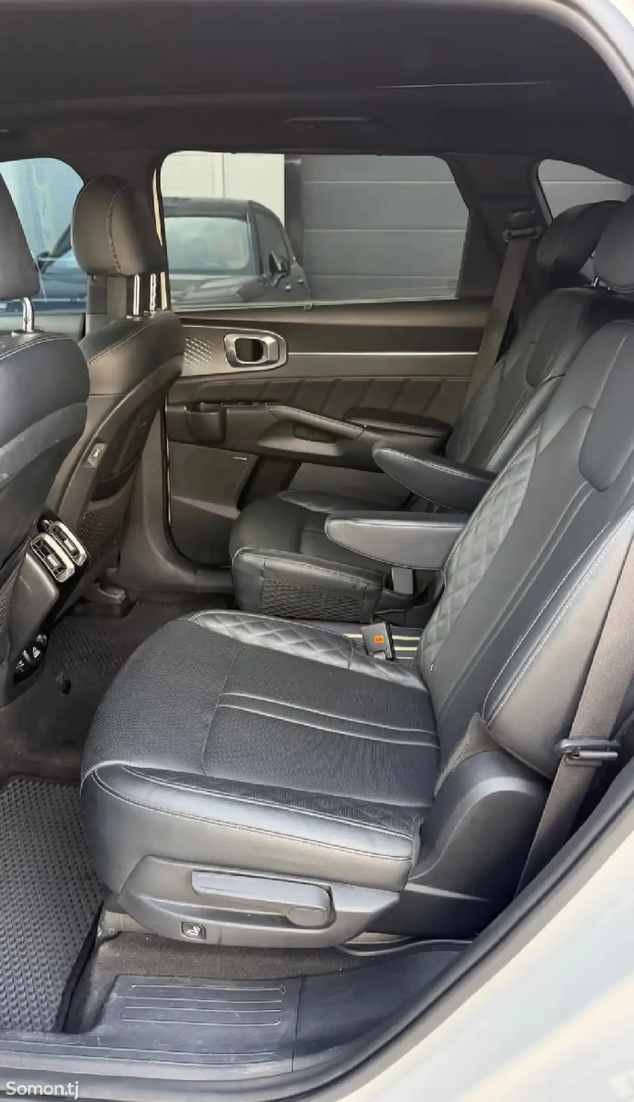 Kia Sorento 2023 · 2.5 AT