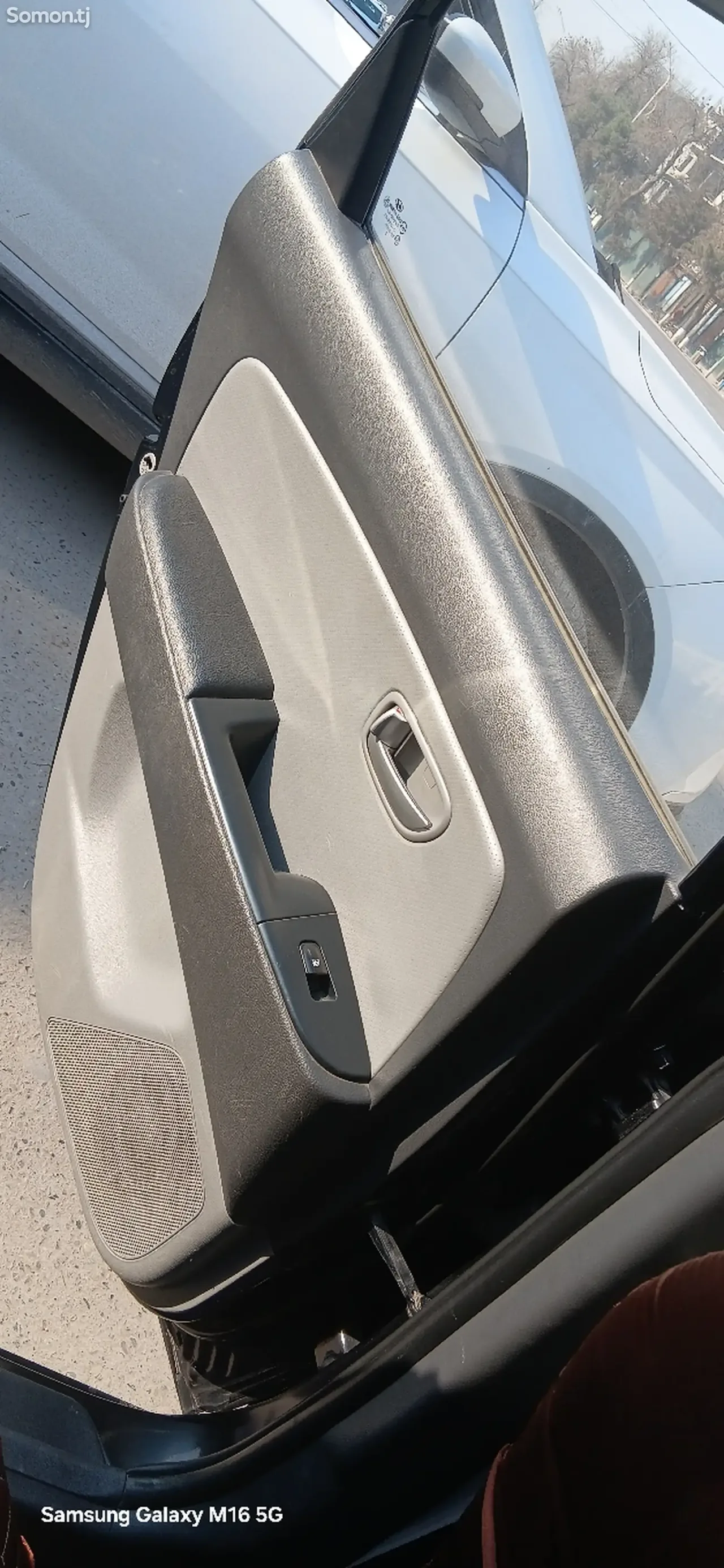 Hyundai Avante 2009 · 1.6 AT