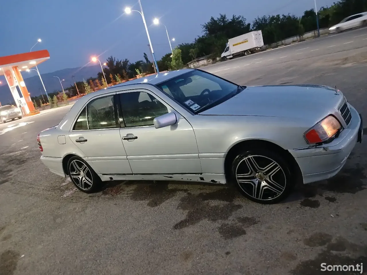 Mercedes-Benz C class 1994 · 1.8 MT