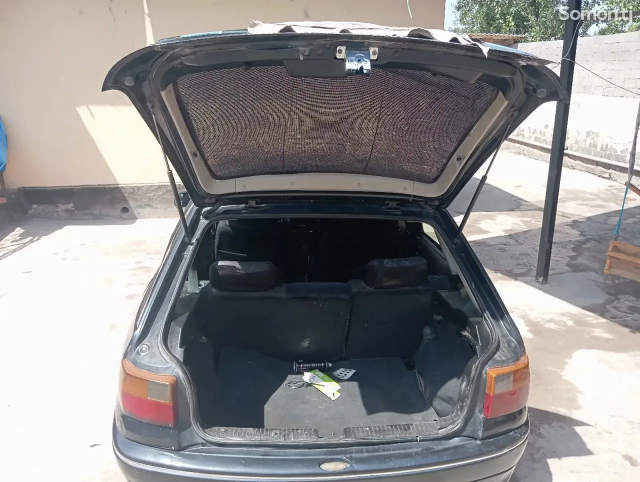 Opel Astra F 1997 · 1.6 MT