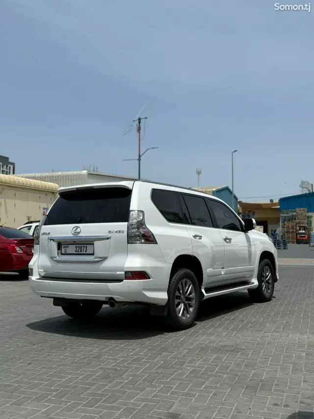 Lexus GX series 2014 · 4.6 AT