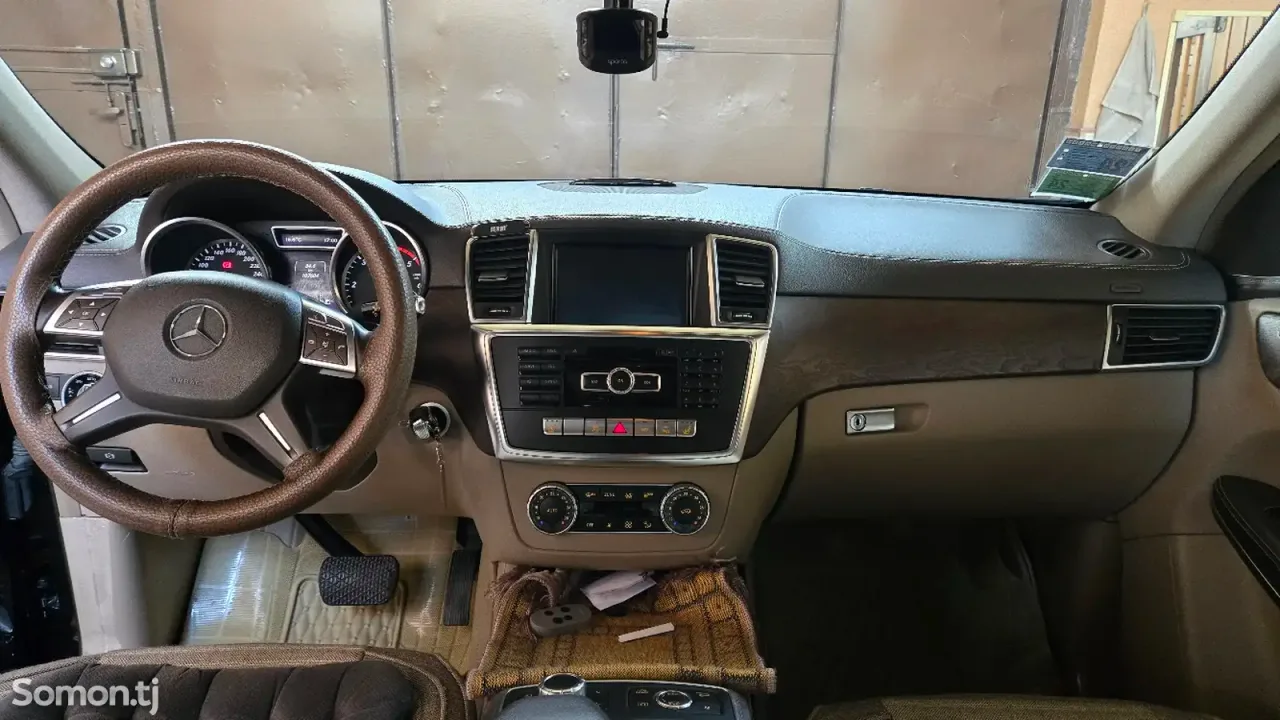 Mercedes-Benz GL class 2013 · 3.5 CVT