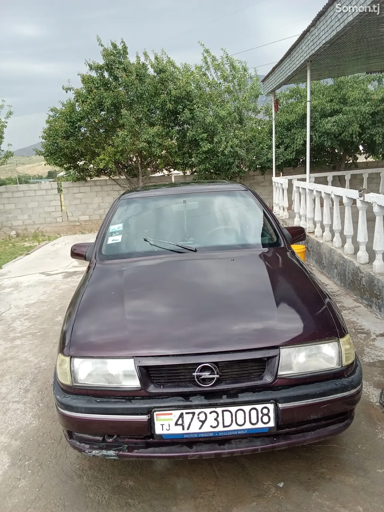 Opel Vectra A 1995 · 1.6 MT
